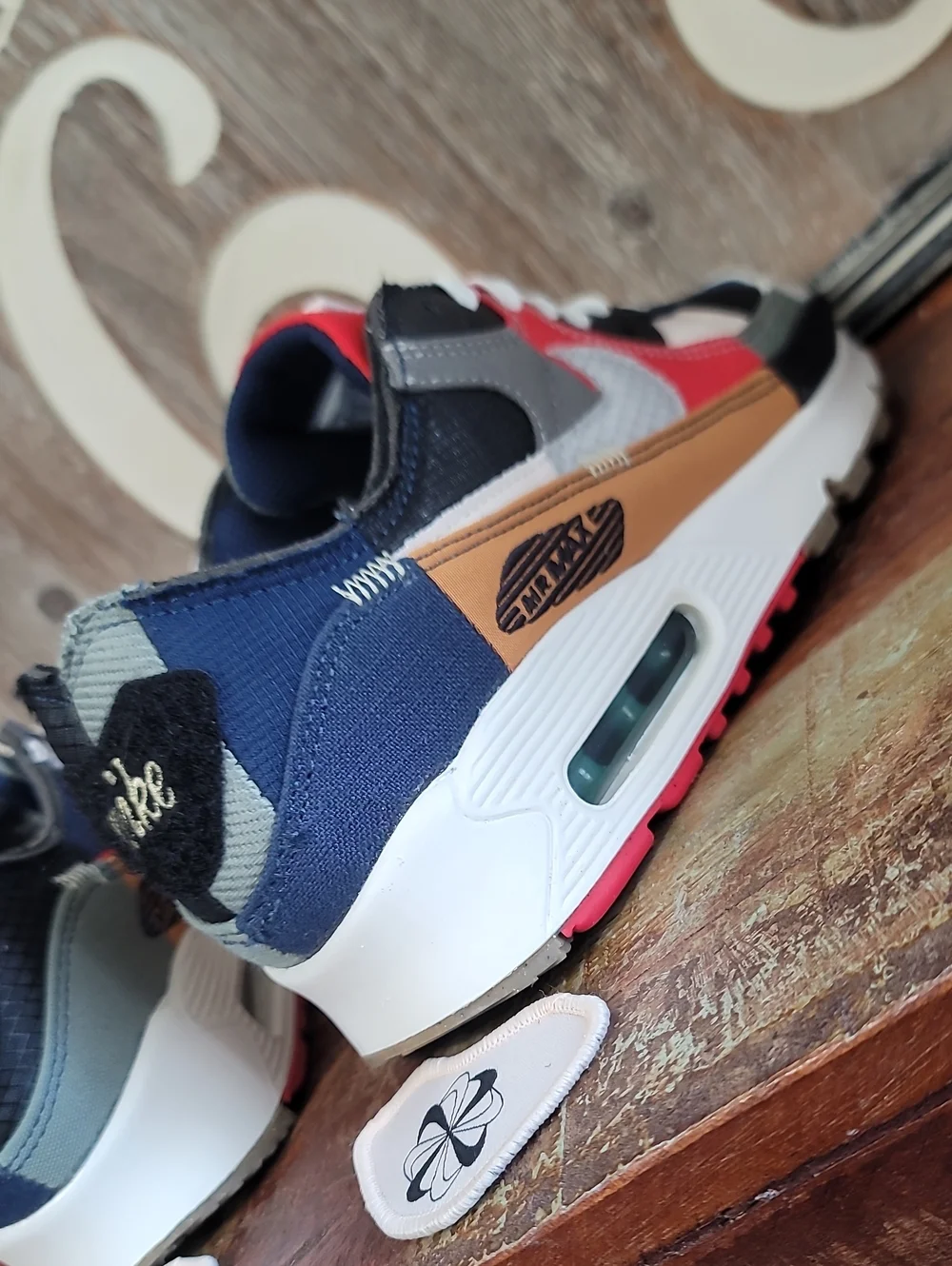 🔥 Nike Wmns Air Max 90 QS 'Legacy' 'Scrap Patchwork' Wmns 7 (Like New)